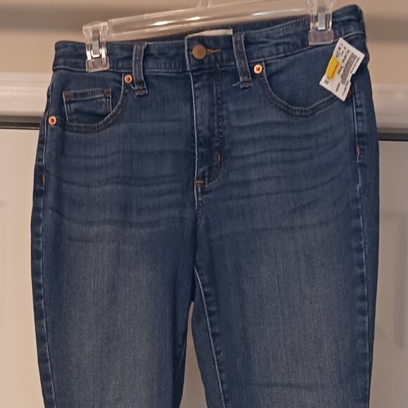 #306 2/$15 - Universal Thread Blue High-Rise Skinny Jeans 6/28R - Picture 3 of 8